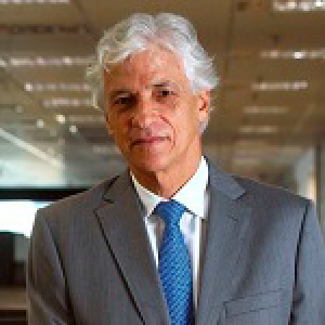 Foto de "José Eduardo Vinhaes Gerk"