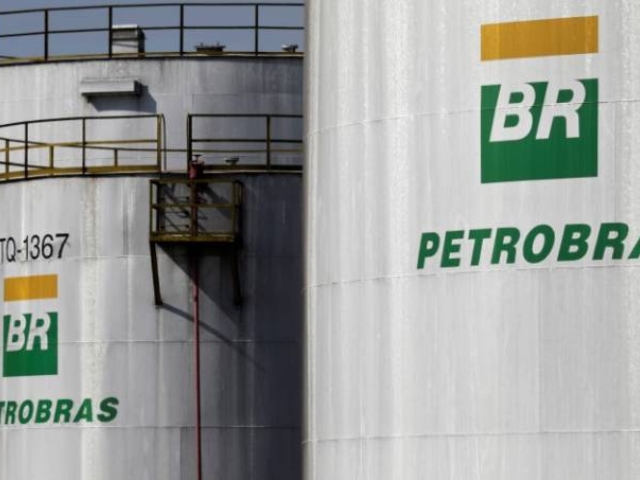 Imagem da notícia "Petrobras ganha R$ 29 bilhão de valor de mercado em um dia"