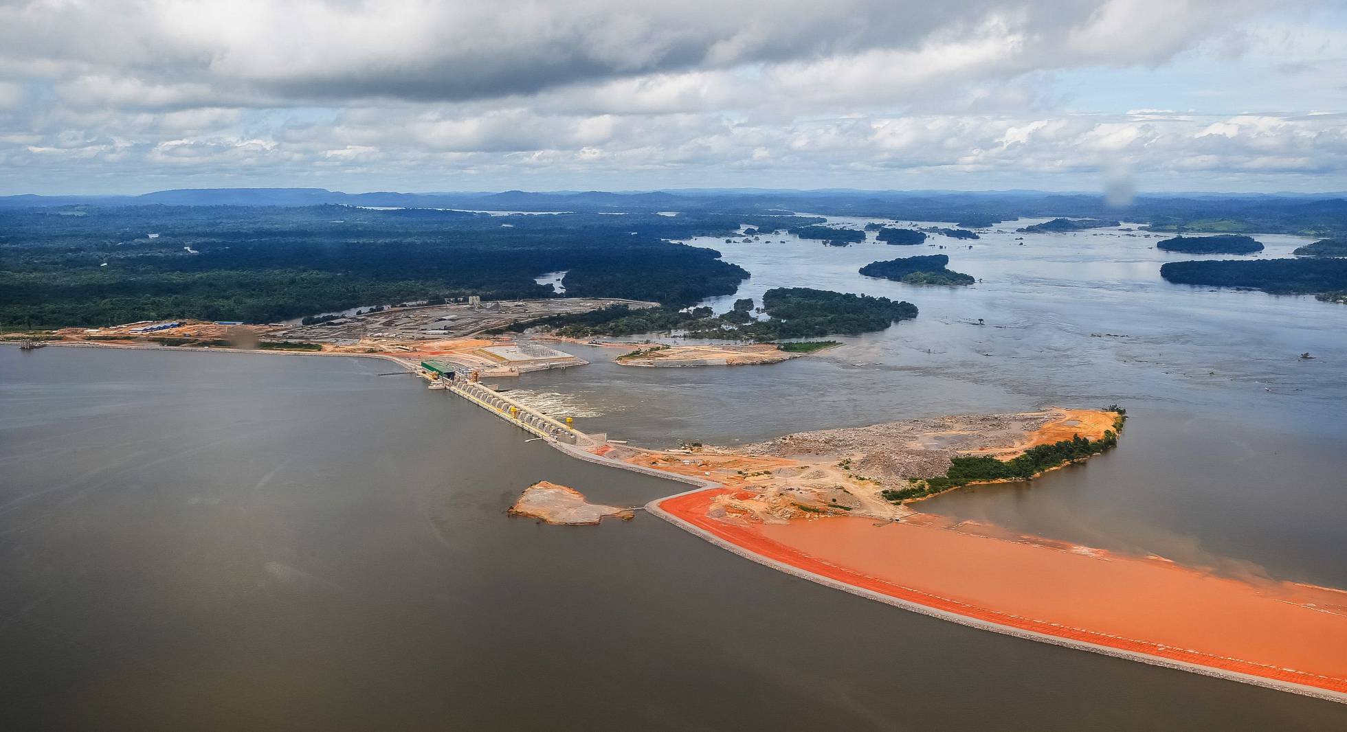 Imagem da notícia "Belo Monte está de pé, mas precisa de mais dinheiro para ficar pronta"