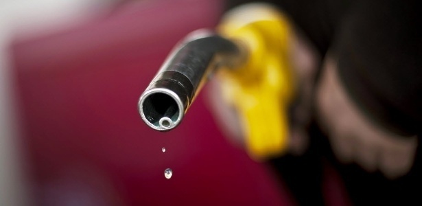 Imagem da notícia "Gasolina do Brasil é uma das mais caras? Há 76 países com valor maior"