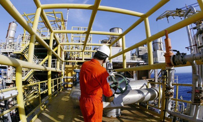 Imagem da notícia "Petrobras planeja voltar a ter plataformas próprias"