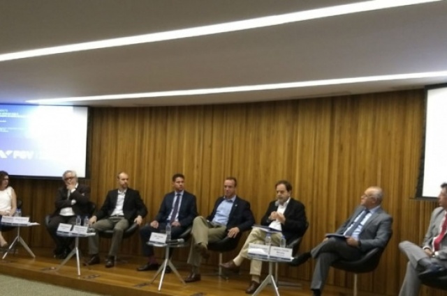 Lançamento do Caderno de Métricas Industriais FGV